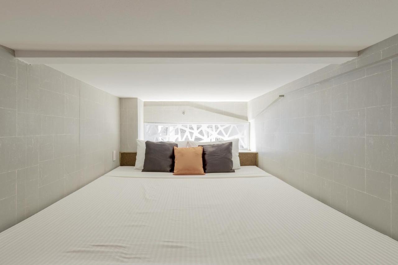 Selah Pods Hotel Manila باساي المظهر الخارجي الصورة